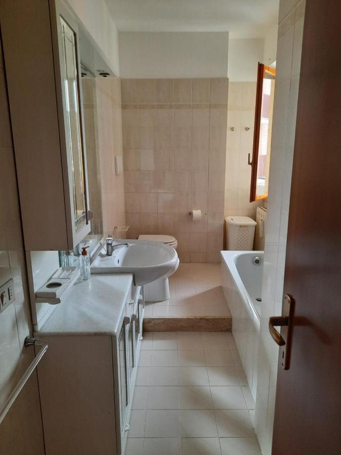 Appartamento Confortevole E Ben Servito San Mariano Extérieur photo